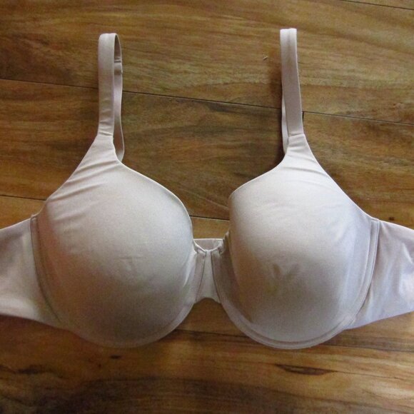 SKIMS Beige Full Coverage Underwire Bra Size 44C - Picture 1 of 5